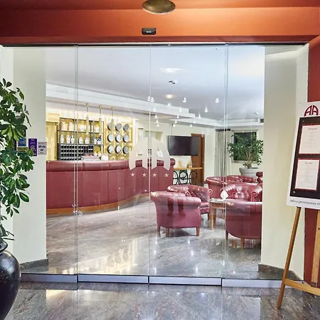 Appia Antica Hotel 4*